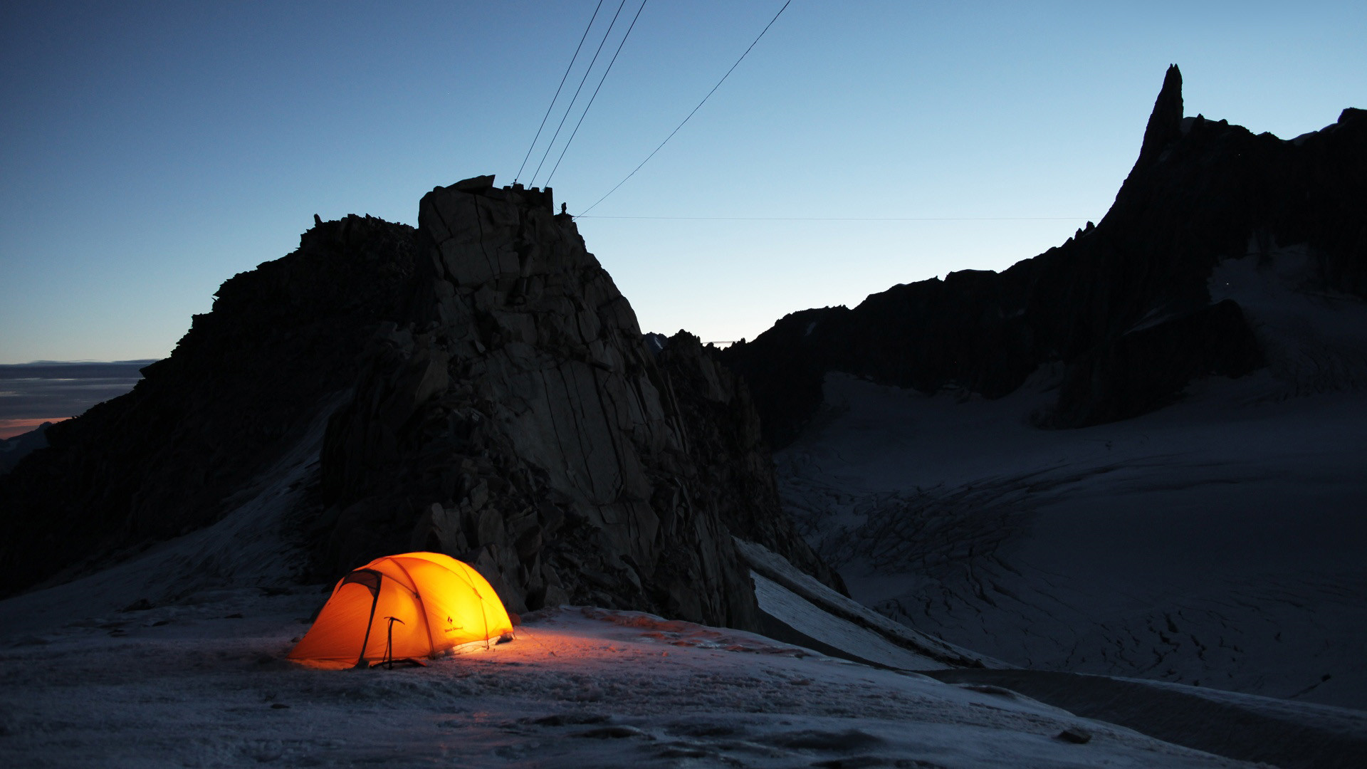 讀山海經·其一