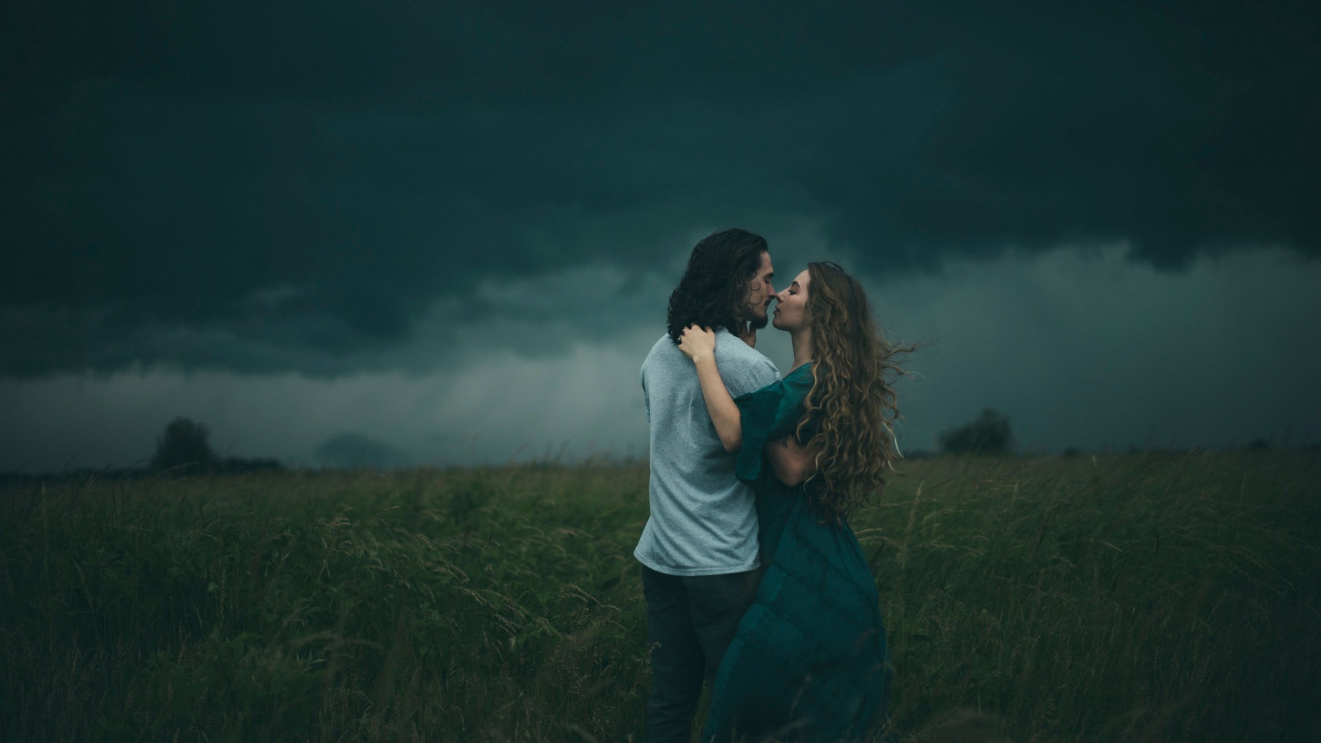 徐志摩：與田野相伴