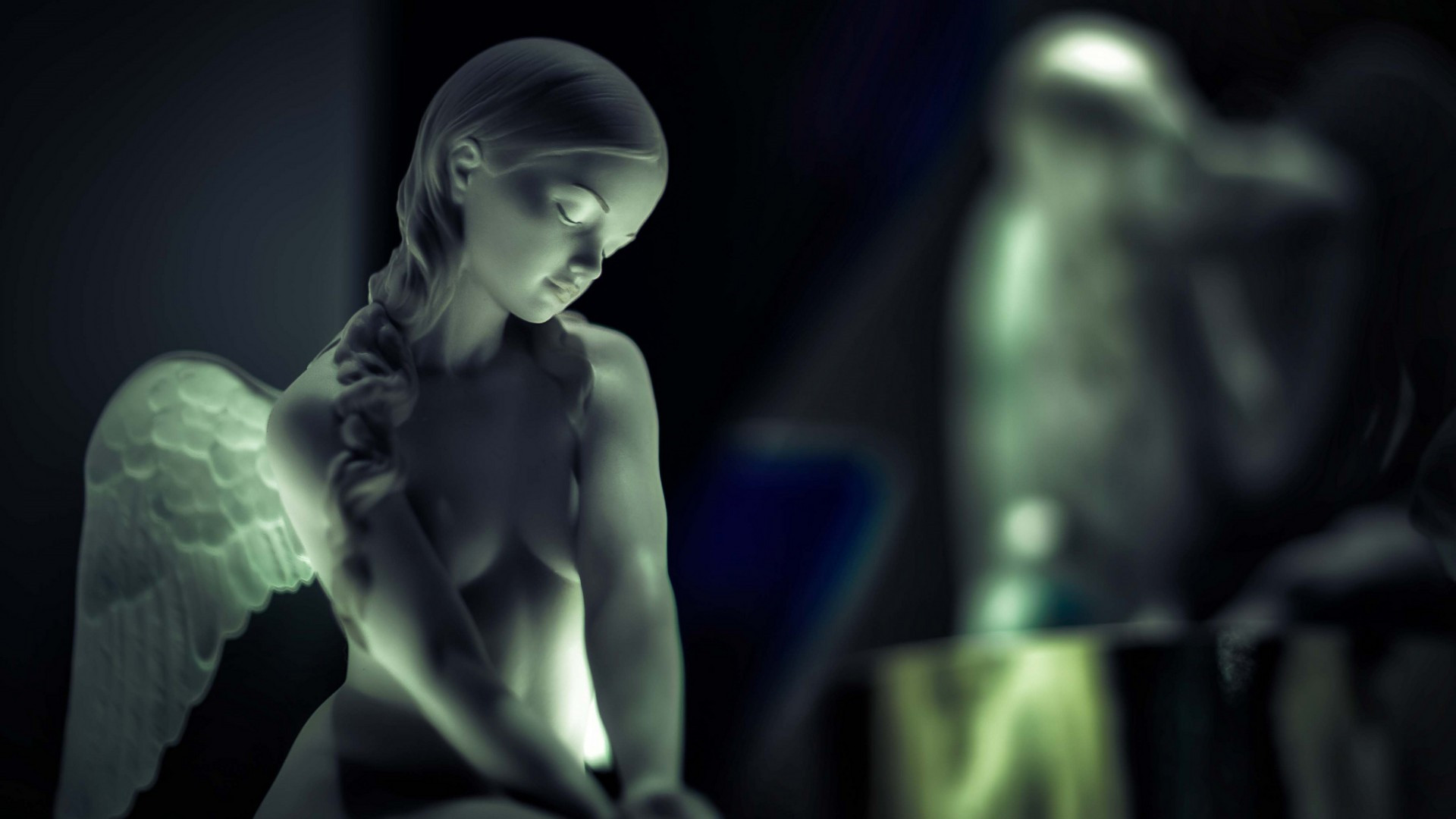 落寞相思杯酒涼